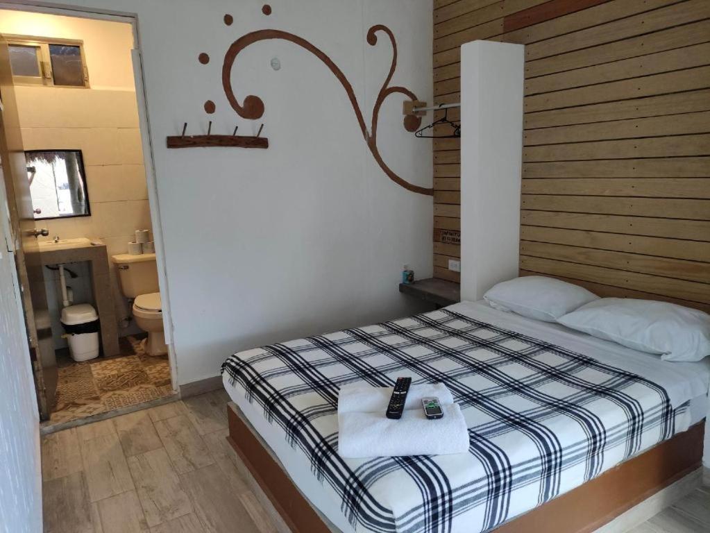 The All Inclusive Hostel - Food, Drinks And Transportation To The Beach And Cenotes トゥルム エクステリア 写真